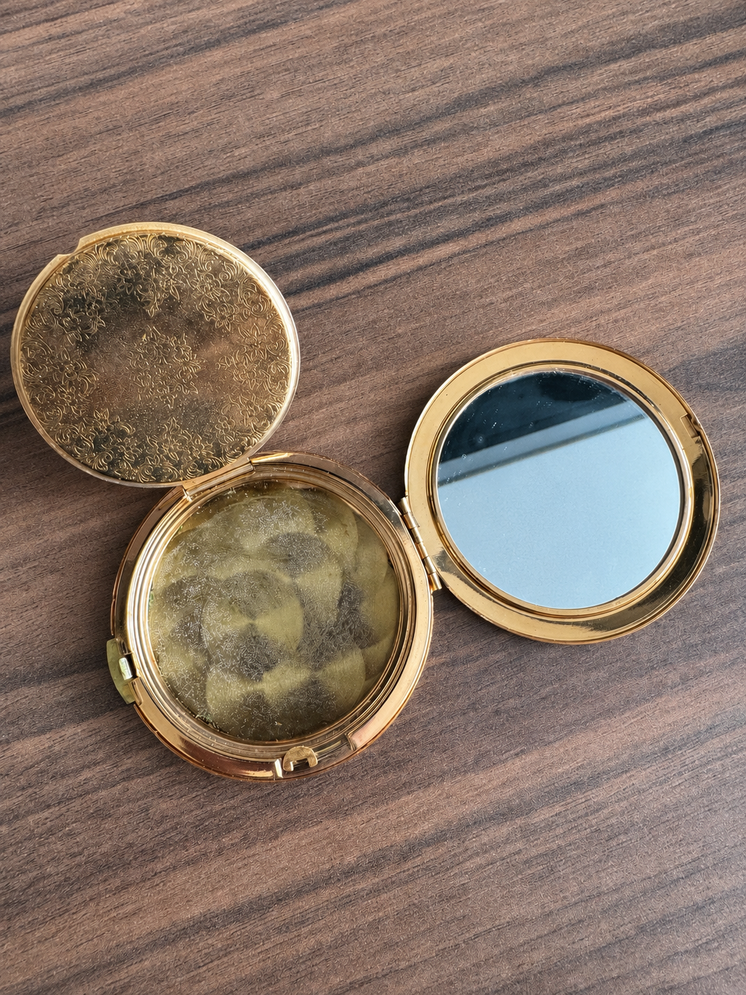 Soviet Gilded Brass Powder Compact, c. 1950s — Listing photo